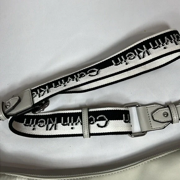 Calvin Klein Beige Canvas Crossbody Bag Purse w Guitar Strap - Picture 4 of 9